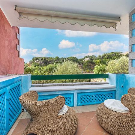 Casa Vacanze Baia Del Faro Palau Bagian luar foto
