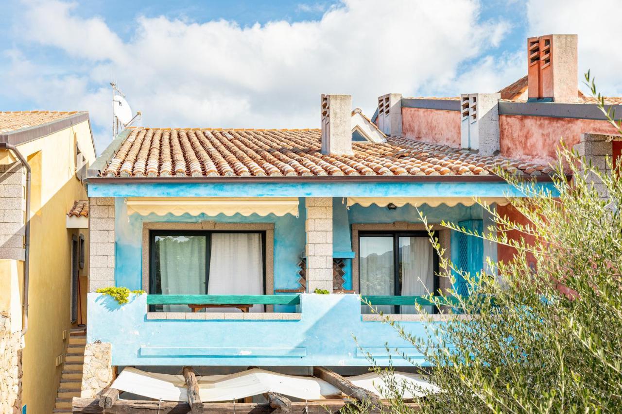 Casa Vacanze Baia Del Faro Palau Bagian luar foto